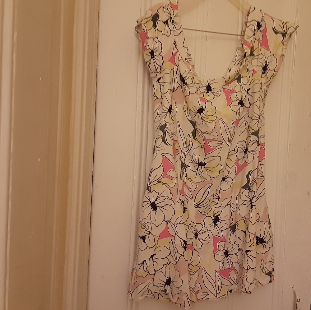 Flower Patterned Top